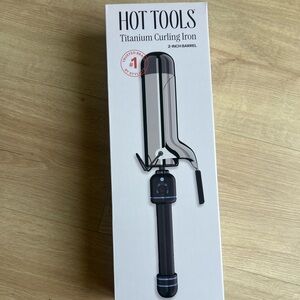 Hot Tools Black Titanium Curling Iron
